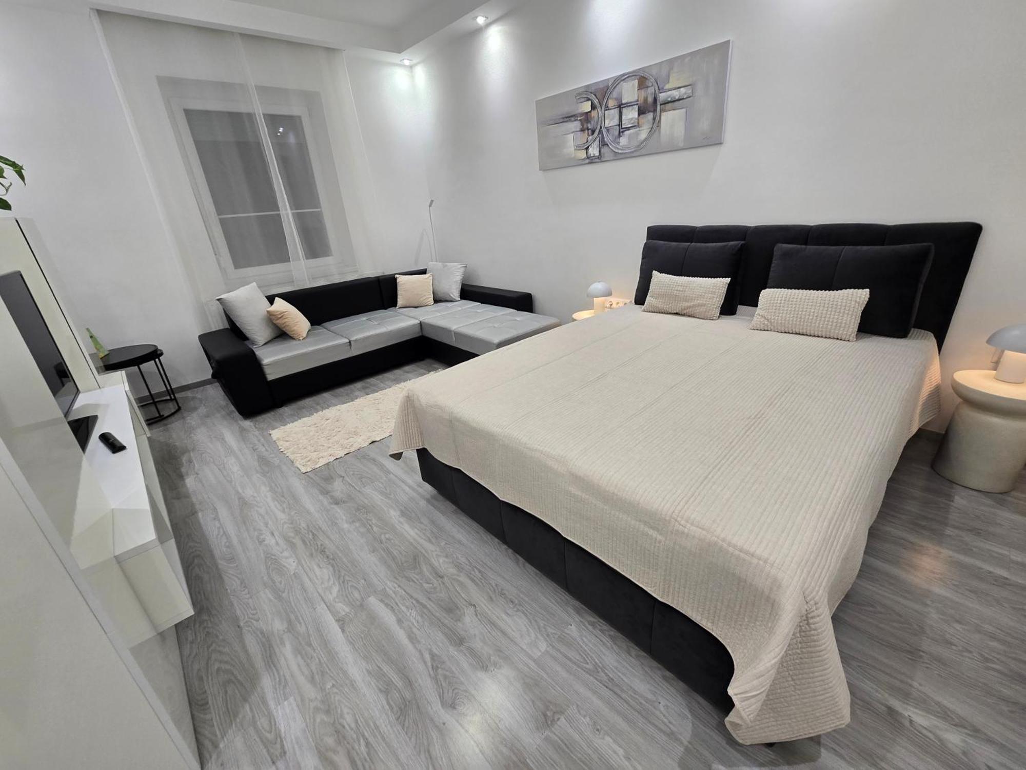 Martina Apartman 贝凯什乔包 外观 照片